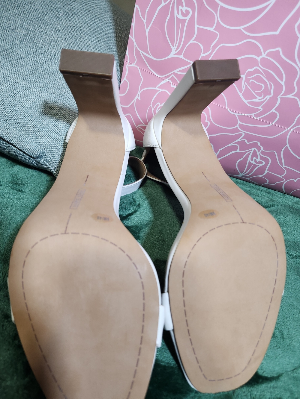 Vince Camuto White Ankle-Strap Block Heel Sandals - Picture 3 of 6